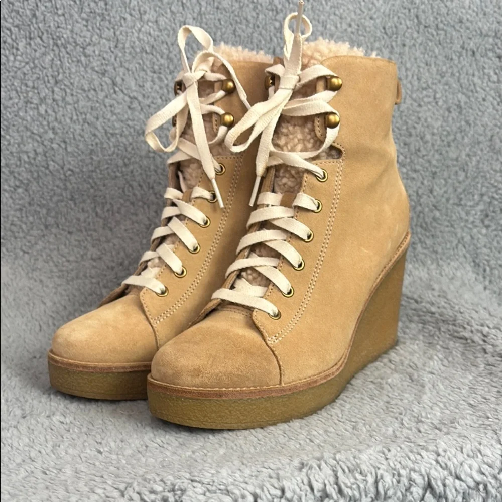 UGG Kiernan Tan Wedge Boots with Suede Texture Sz 10 NWOT Lace Up - Picture 3 of 10